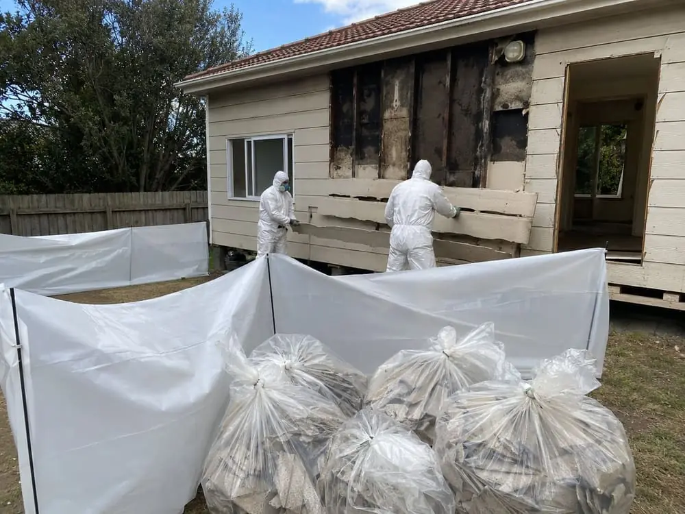 Asbestos removal contractors in Hamilton, NZ
